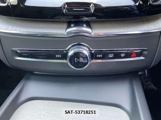 Volvo XC60 2025-12 7800740-13
