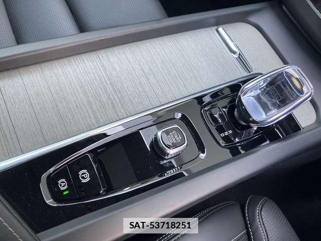 Volvo XC60 2025-12 7800740-14