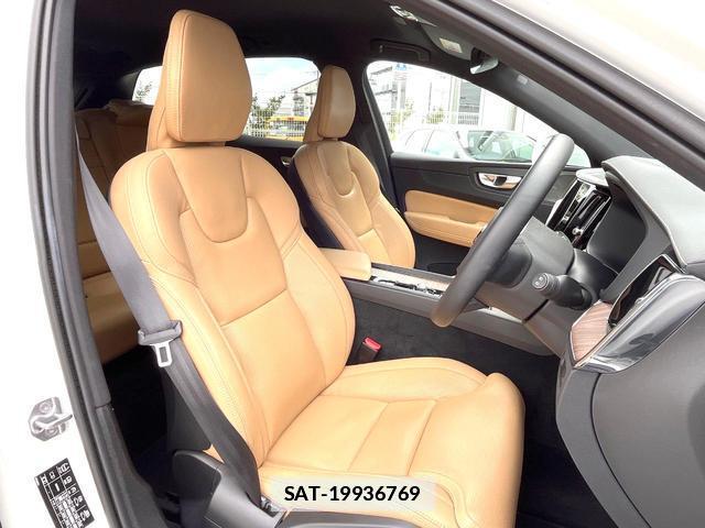 Volvo XC60 2021-07 7802469-10