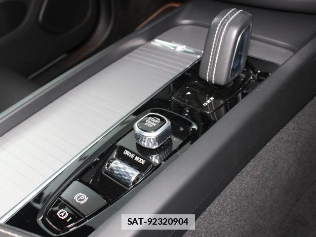 Volvo XC60 2020-11 7802528-18