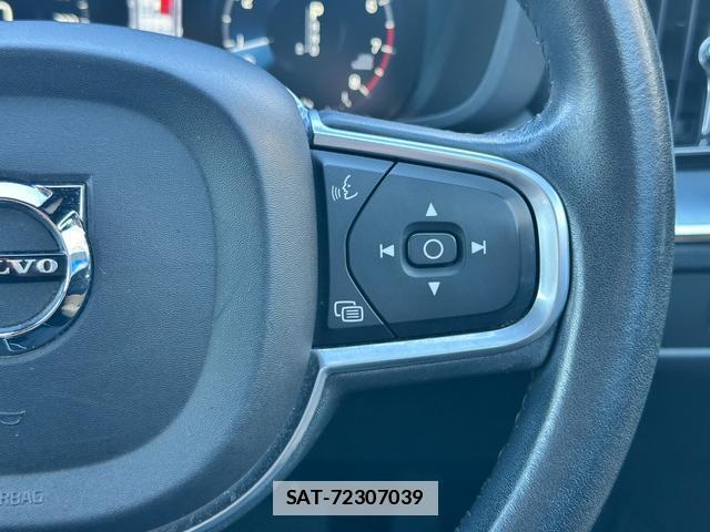 Volvo XC60 2018-02 7803600-10