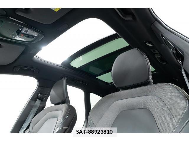 Volvo XC60 2022-03 7807059-16