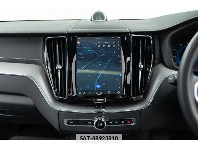 Volvo XC60 2022-03 7807059-18