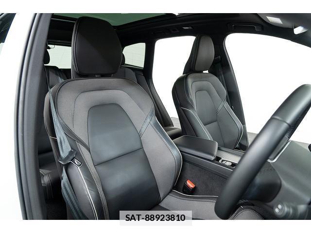 Volvo XC60 2022-03 7807059-3