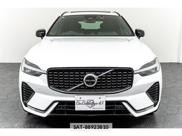 Volvo XC60 2022-03 7807059-5