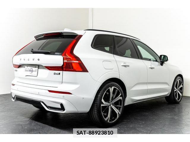 Volvo XC60 2022-03 7807059-8