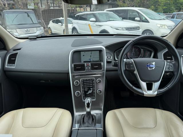 Volvo XC60 2015-12 7808641-2