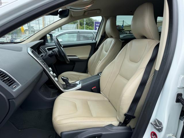 Volvo XC60 2015-12 7808641-5