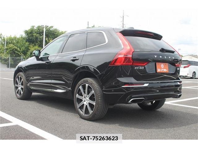 Volvo XC60 2018-01 7809525-14