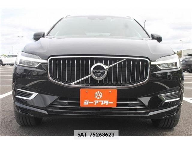 Volvo XC60 2018-01 7809525-7