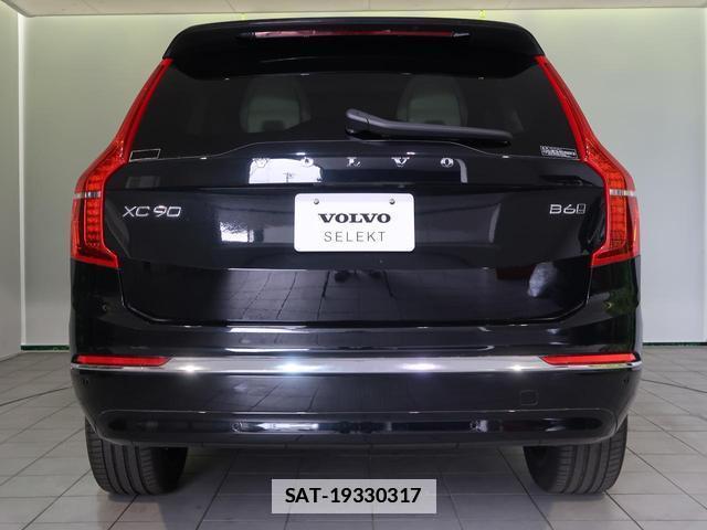 Volvo XC90 2023-06 7799319-18