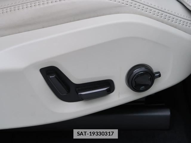 Volvo XC90 2023-06 7799319-9