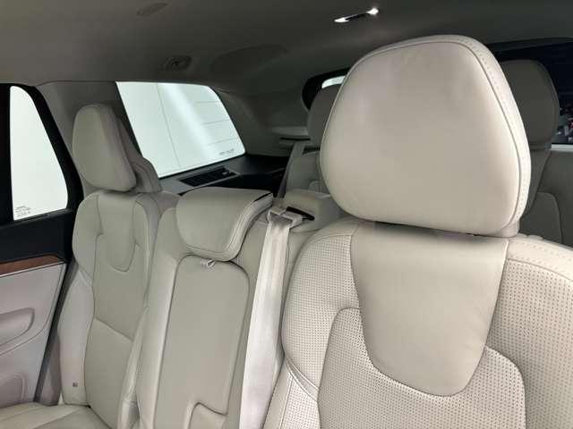 Volvo XC90 2018-06 7801962-16