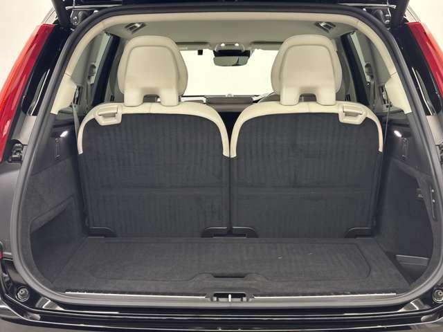 Volvo XC90 2018-06 7801962-9