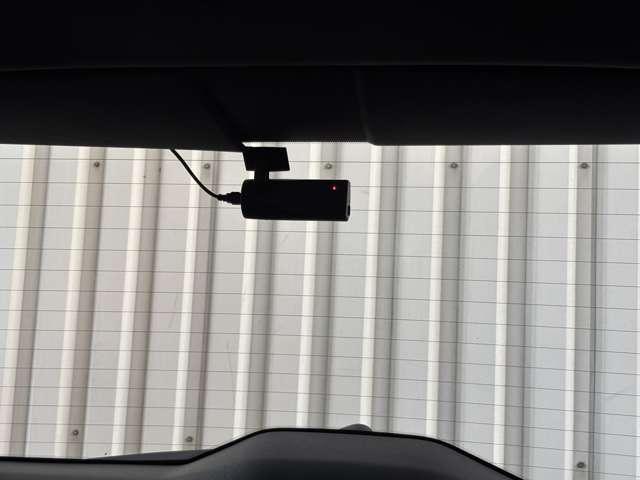 Volvo XC90 2017-10 7804074-12