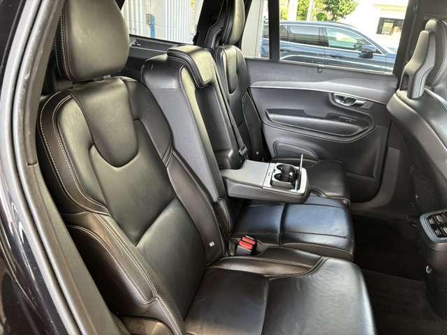 Volvo XC90 2017-10 7804074-4