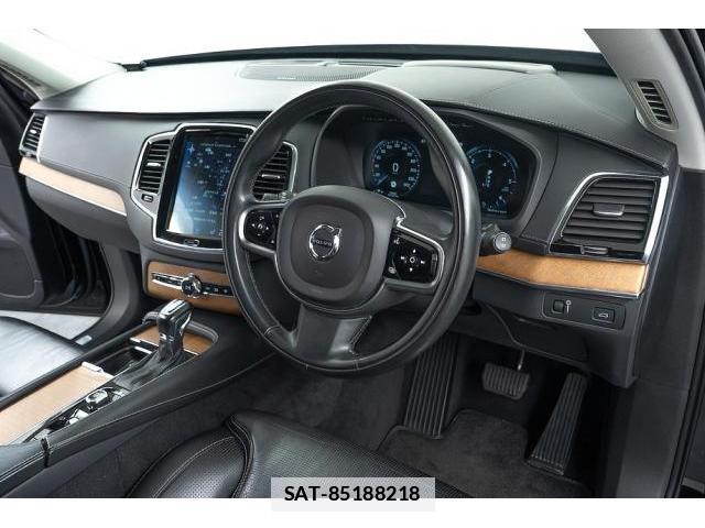 Volvo XC90 2019-06 7807062-10