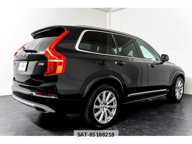 Volvo XC90 2019-06 7807062-8