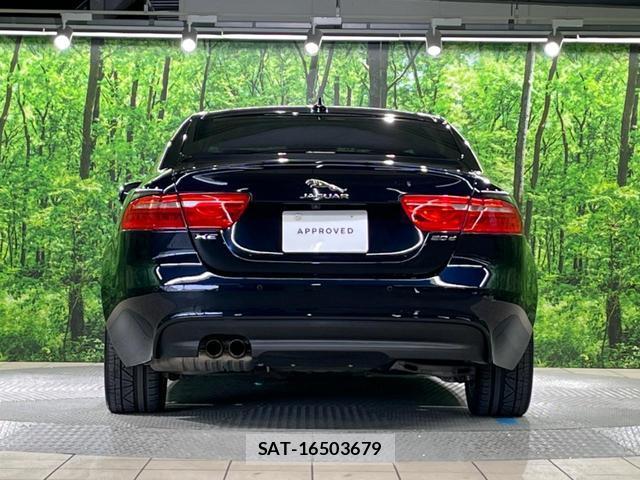 Jaguar XE 2016-01 7799000-19