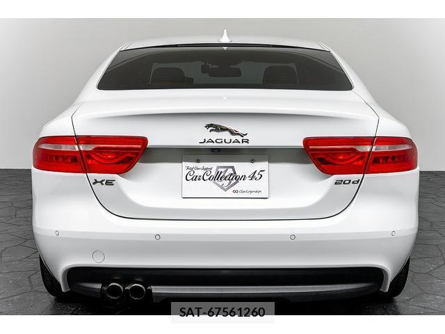 Jaguar XE 2016-05 7807071-1