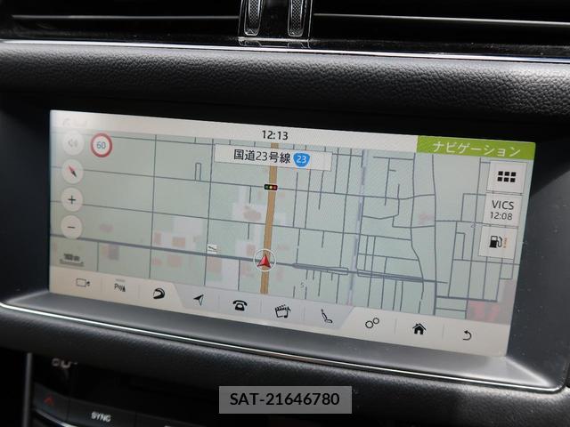 Jaguar XF 2017-03 7799087-12