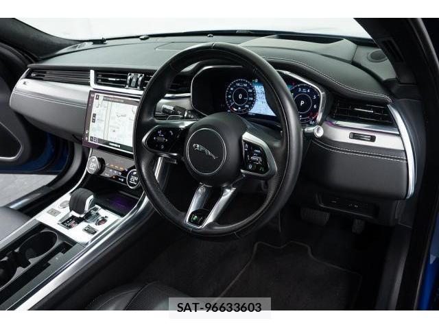 Jaguar XF 2021-05 7807072-10
