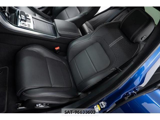 Jaguar XF 2021-05 7807072-12
