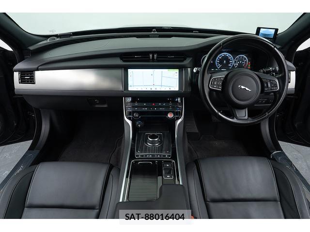 Jaguar XF 2016-09 7807075-2