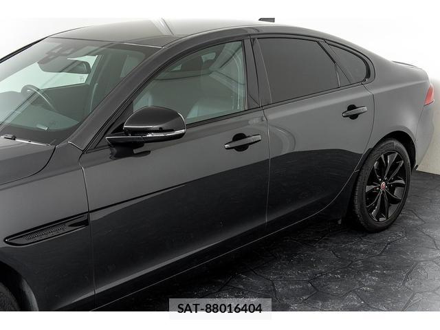 Jaguar XF 2016-09 7807075-7