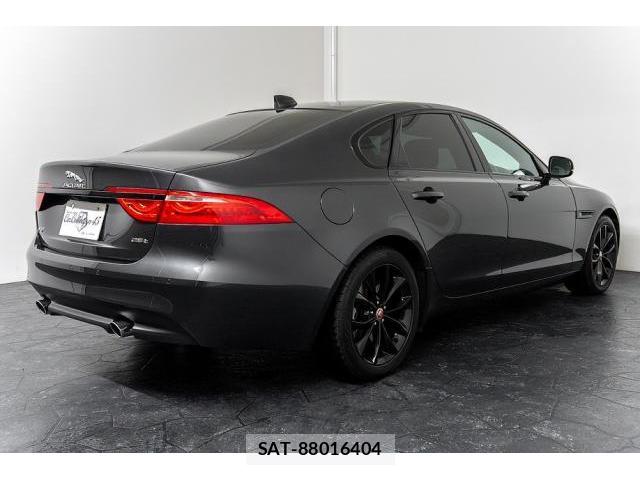 Jaguar XF 2016-09 7807075-8