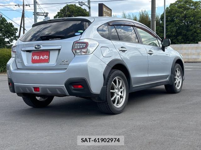 Subaru XV HYBRID 2013-11 7798548-13