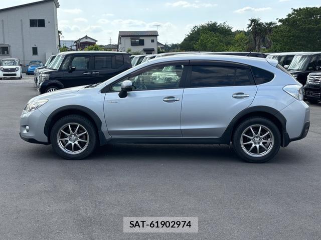 Subaru XV HYBRID 2013-11 7798548-17