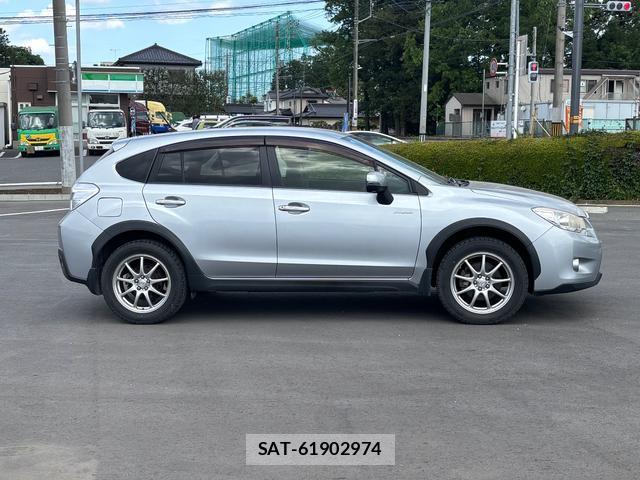 Subaru XV HYBRID 2013-11 7798548-2