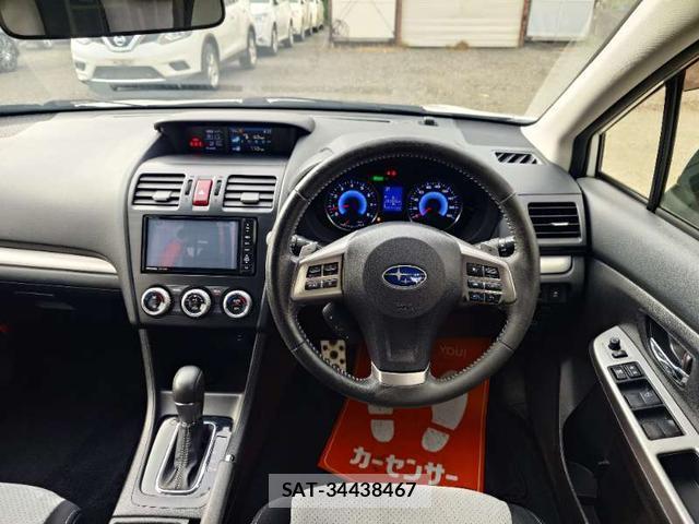 Subaru XV HYBRID 2014-01 7798638-18