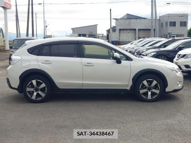 Subaru XV HYBRID 2014-01 7798638-2
