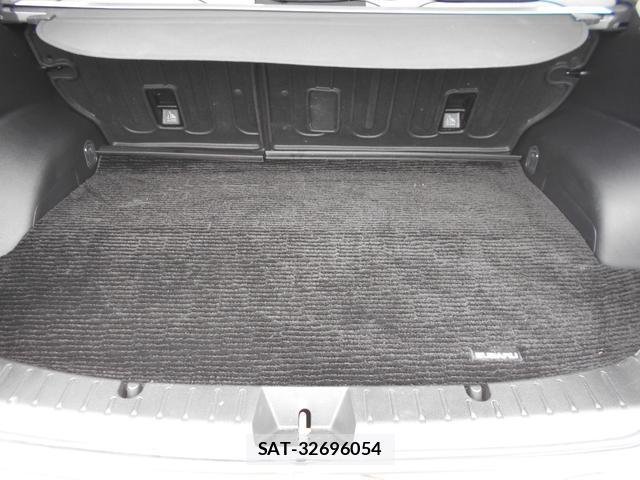 Subaru XV HYBRID 2013-08 7808821-18