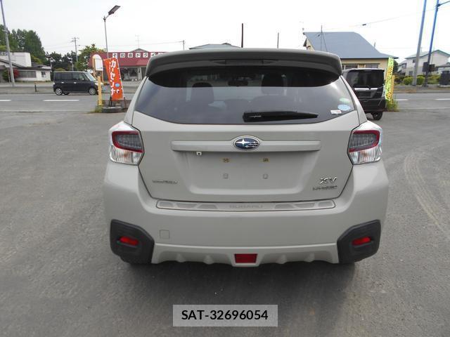 Subaru XV HYBRID 2013-08 7808821-2