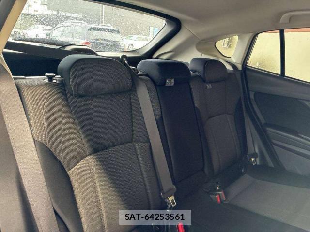 Subaru XV 2017-08 7793793-4