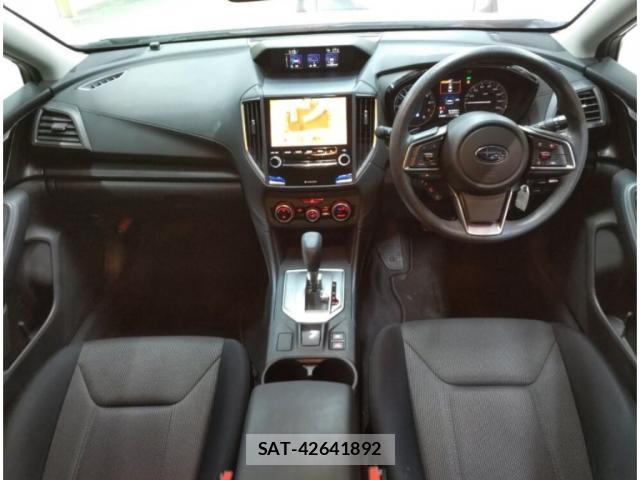 Subaru XV 2018-03 7793811-2