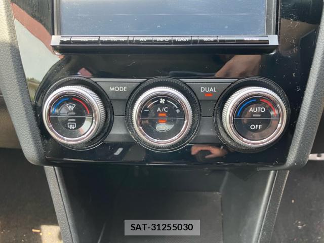 Subaru XV 2015-09 7794593-17