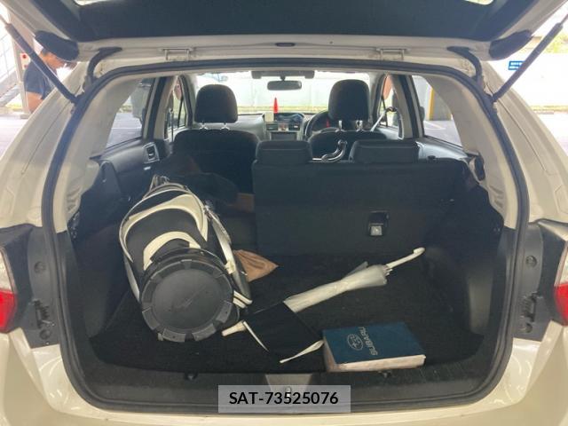 Subaru XV 2014-04 7795227-14