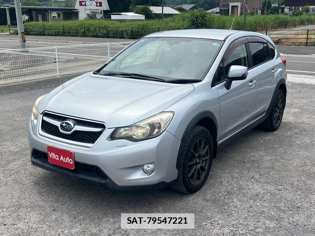 Subaru XV 2013-08 7797251-15