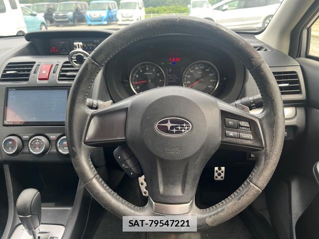 Subaru XV 2013-08 7797251-8
