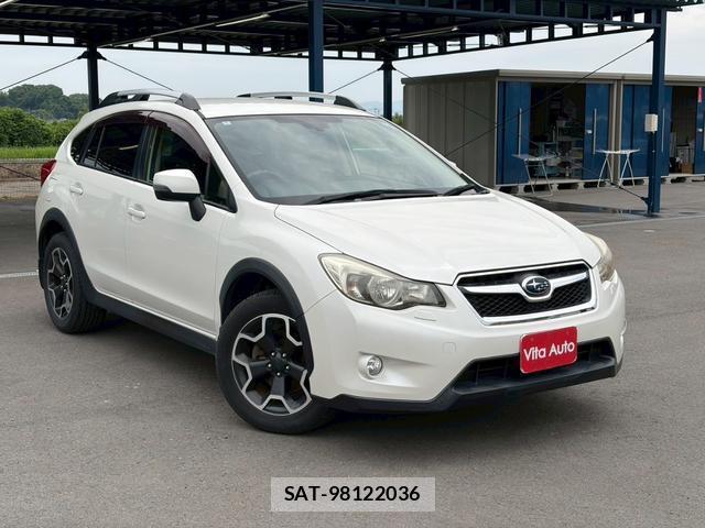 Subaru XV 2014-06 7797253-1