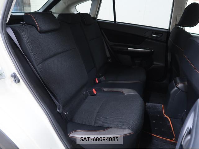Subaru XV 2015-12 7797411-8