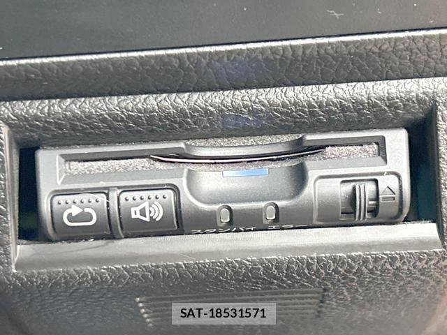 Subaru XV 2015-06 7798200-6