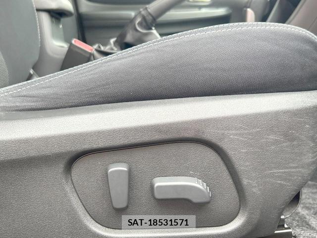 Subaru XV 2015-06 7798200-8