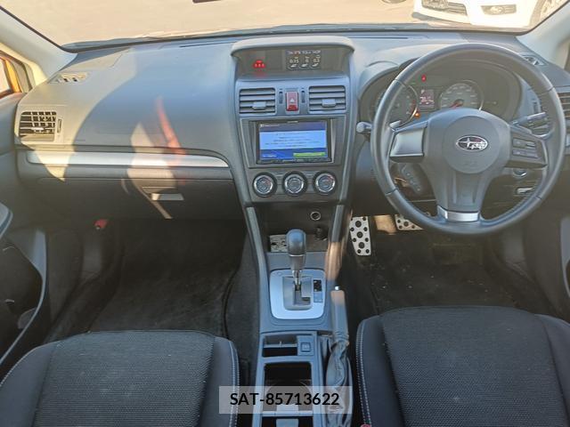 Subaru XV 2013-04 7798515-7