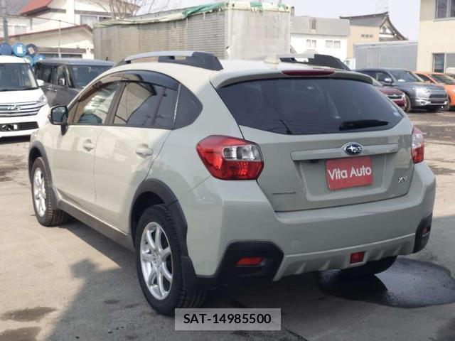 Subaru XV 2013-02 7798609-4