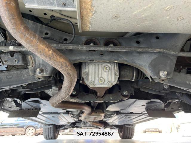 Subaru XV 2013-08 7798917-16
